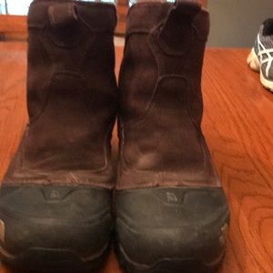 Men North Face boots only wore a couple of times